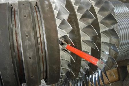 foto/opravy-turbin/opravy-kompresoru/Zalopatkovani rotoru kompresoru.jpg