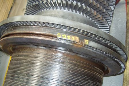 foto/opravy-turbin/opravy-rotoru-parnich-spalovacich-plynovych-a-vodnich-turbin-vcetne-prelopatkovani/18.JPG